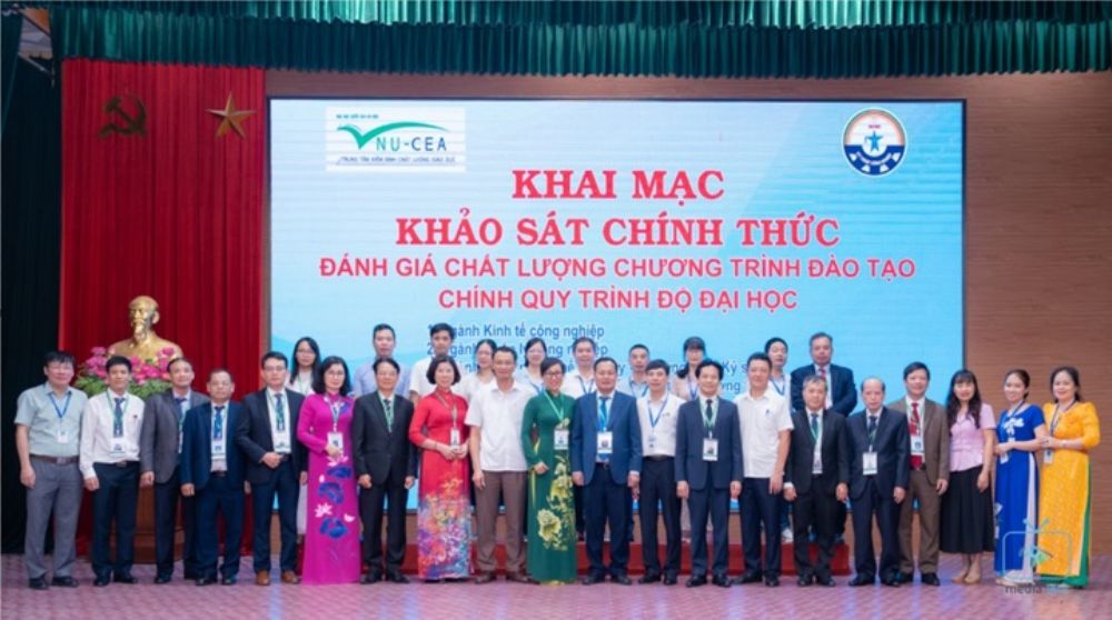 Khai mạc khảo sát chính thức đánh giá chương trình đào tạo tại Trường Đại học Kỹ thuật công nghiệp - Đại học Thái Nguyên